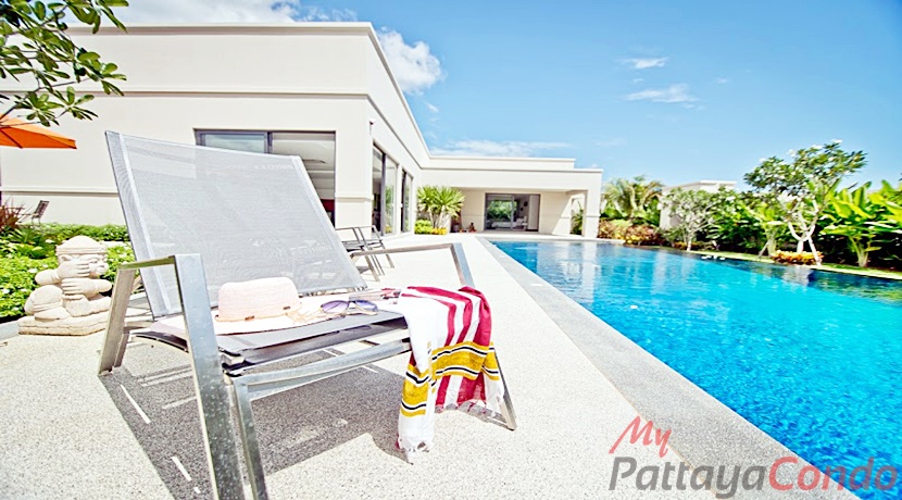 The Vineyard Phase 3 East Pattaya Pool Villa For Sale - HEVY301-2