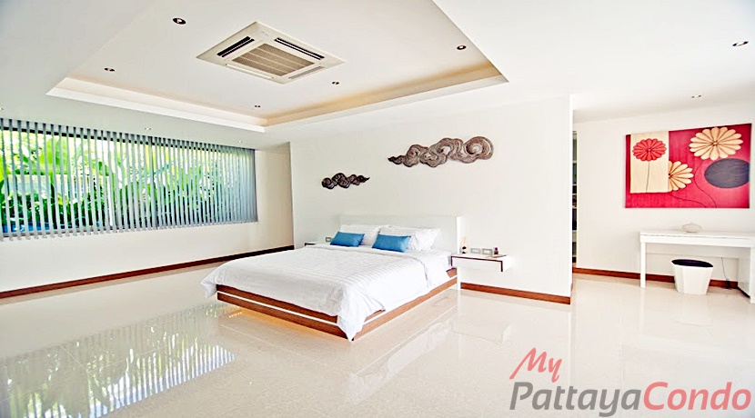 The Vineyard Phase 3 East Pattaya Pool Villa For Sale - HEVY301