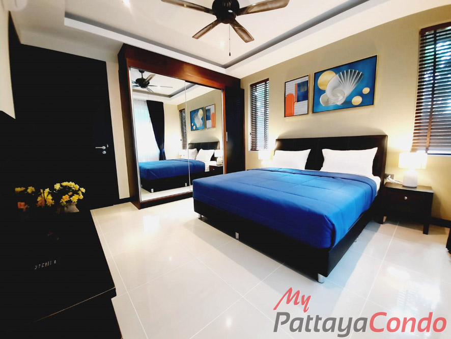 Whispering Palms Pattaya Pool Villas For Sale - HEWPR02