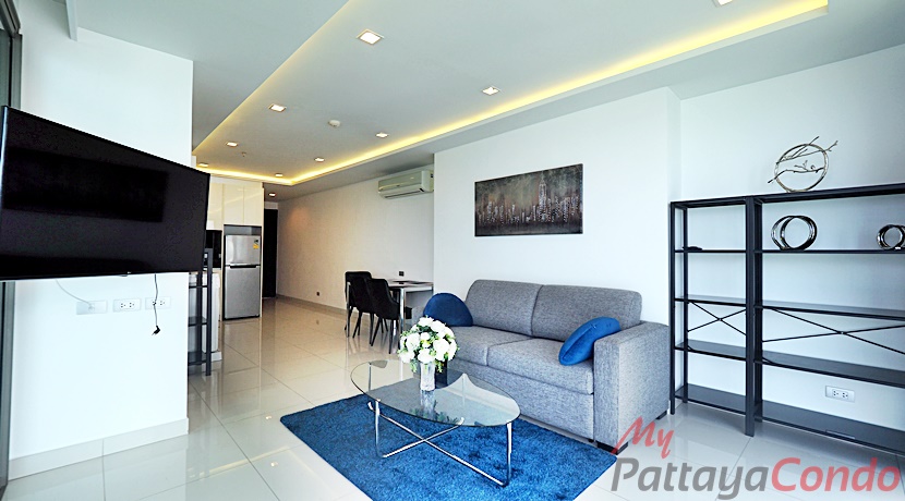 AD Hyatt Condominium