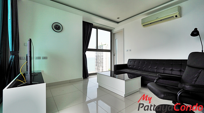 AD Hyatt Condominium