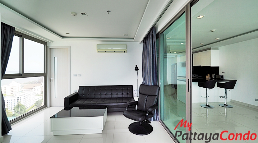 AD Hyatt Condominium