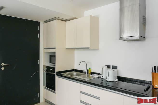 Sunset Plaza | One Bedroom Sea View Condo in Great Karon Location with Excellent Onsite Facilities