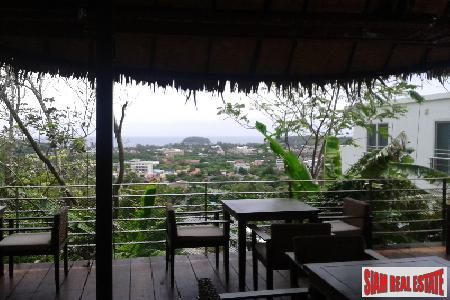Kata Ocean View Condominium