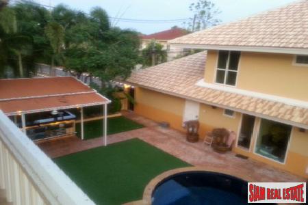 Land & House Park | Expansive 5-Bedroom Pool Villa in Chalong