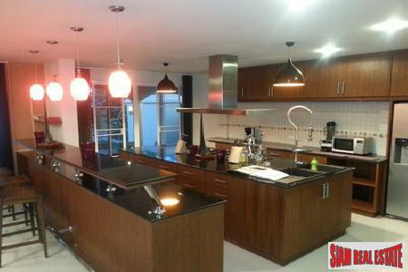 Land & House Park | Expansive 5-Bedroom Pool Villa in Chalong