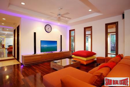 Loch Palm Villa | Luxury and Spacious House for Sale in Kathu