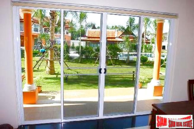 Three Bedroom Villa in a Residential Estate in Rawai