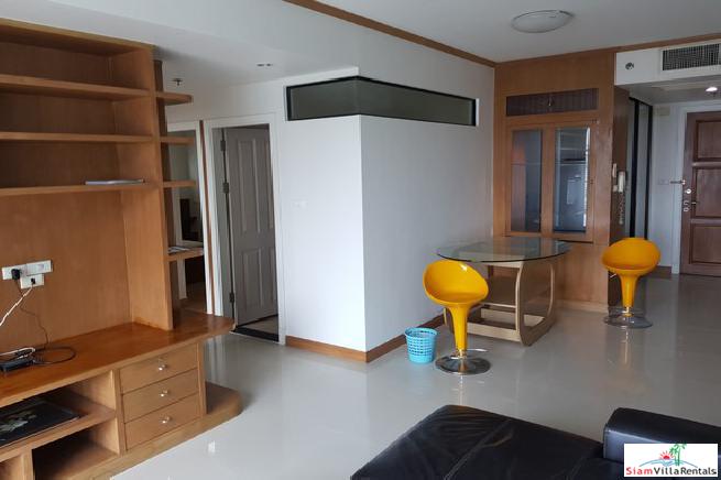 Supalai Premier Place | Luxury Large Two Bedroom Condo for Rent Asoke Rd.