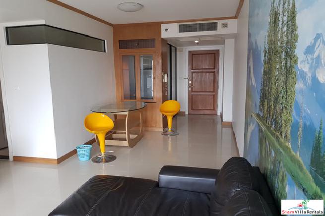 Supalai Premier Place | Luxury Large Two Bedroom Condo for Rent Asoke Rd.