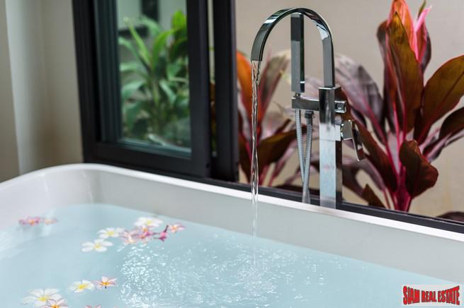 New Modern Pool Villas Near Beautiful at Rawai/Nai Harn Beach