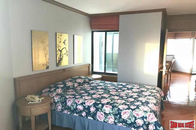 Baan Piya Sathorn