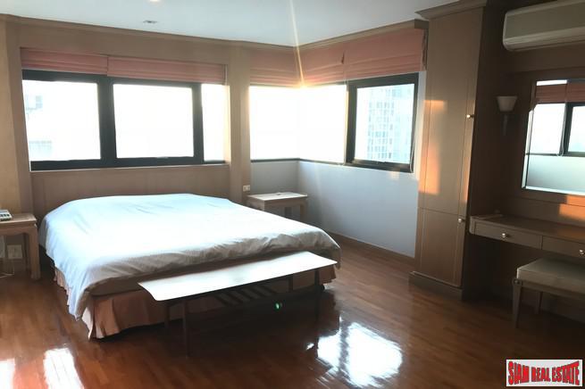 Baan Piya Sathorn