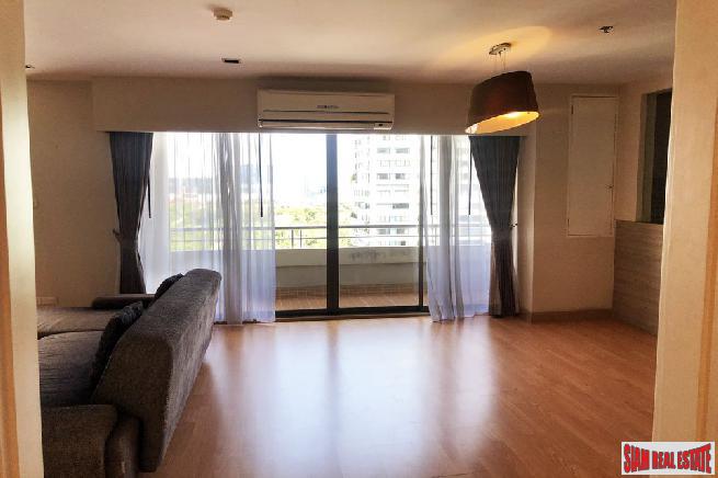 Teja Lake View Apartments