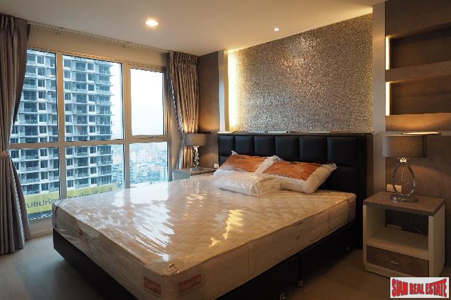 Rhythm Narathiwas | Two Bedroom Corner Unit with City Views for Rent in Sathorn