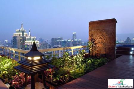 Manhattan Chit Lom | Spacious Living & City Views from this Two Bedroom Condo for Rent in Ratchathewii