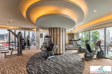 Skywalk Condo | Fantastic City Views from this Contemporary Two Bedroom Condo in Phra Khanong