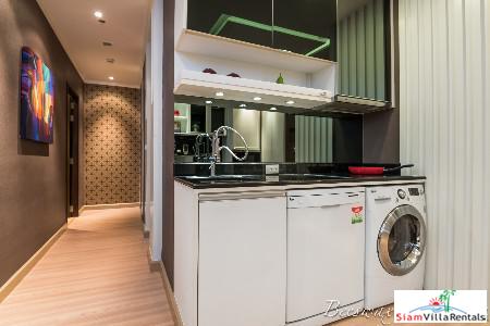 Skywalk Condo | Fantastic City Views from this Contemporary Two Bedroom Condo in Phra Khanong