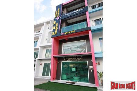 Chalong Beach Front Residence