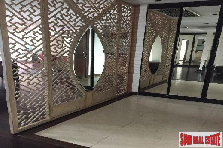 Villa Sathorn Condominium