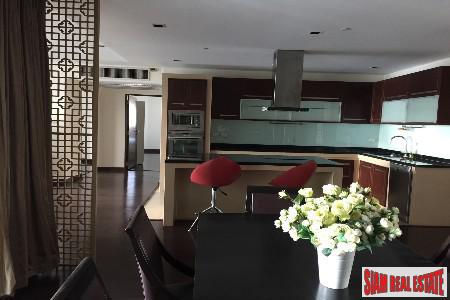 Villa Sathorn Condominium