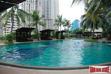 Villa Sathorn Condominium