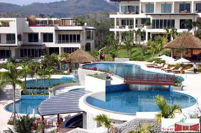 Layan Garden | Luxurious Three Bedroom Condo with Pool Access for Rent