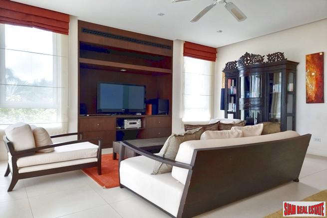 Layan Garden | Luxurious Three Bedroom Condo with Pool Access for Rent-19