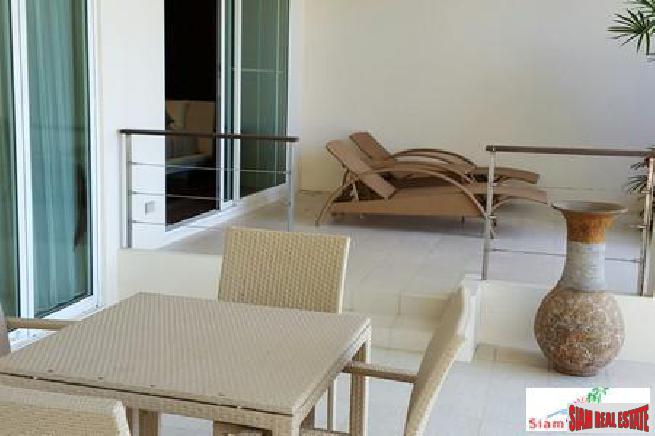 Layan Garden | Luxurious Three Bedroom Condo with Pool Access for Rent
