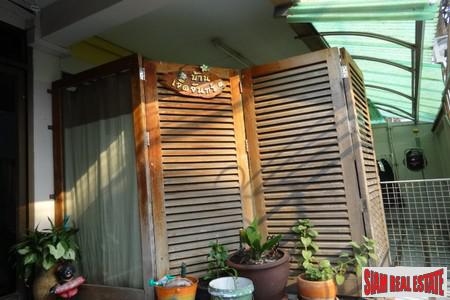 The Tropical Condominium