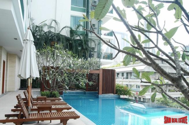 Wind Condo Soi 23 | One Bedroom Conveniently Located Along a Prime Sukhumvit Road in Asok