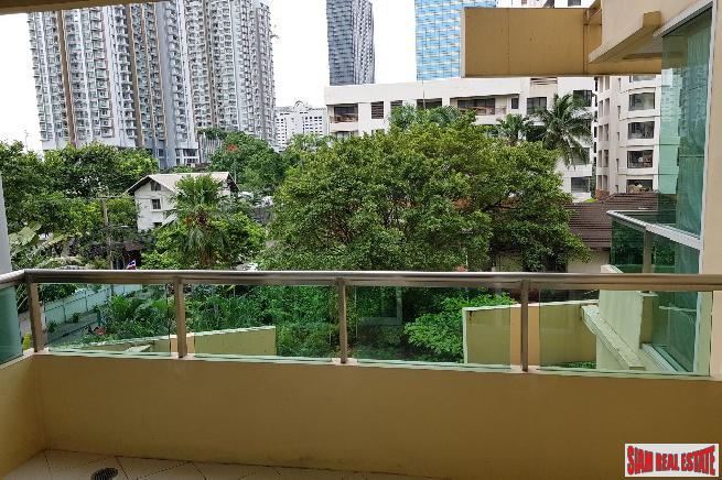 Sukhumvit City Resort Condo | Bright and Sunny Two Bedroom for Rent with Garden Views on Sukhumvit 11-12