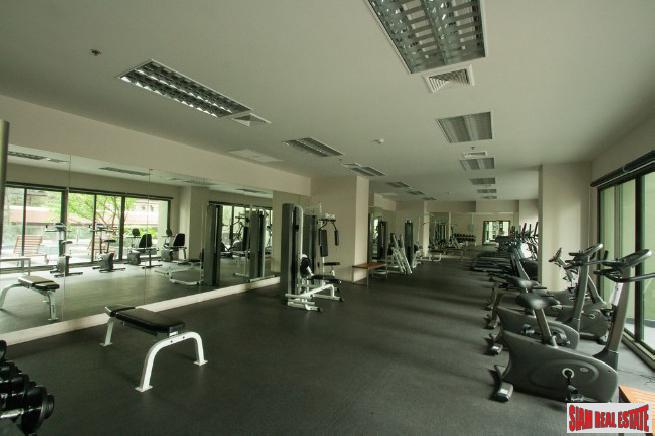 Noble Solo Condo | Sunny Two Bedroom Condo with Pool Views on Sukhumvit 55