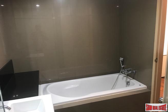Siri On 8 | Convenient Two Bedroom Condo for Rent Located Near BTS Nana on Sukhumvit 8-15