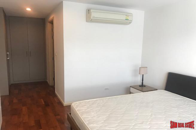 Siri On 8 | Convenient Two Bedroom Condo for Rent Located Near BTS Nana on Sukhumvit 8-16