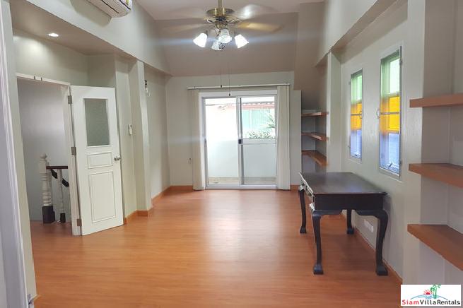 Single Three Storey Family House for Rent in Nana
