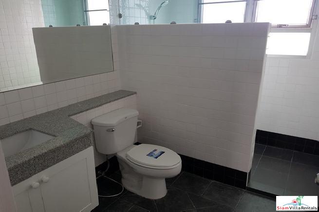 Single Three Storey Family House for Rent in Nana