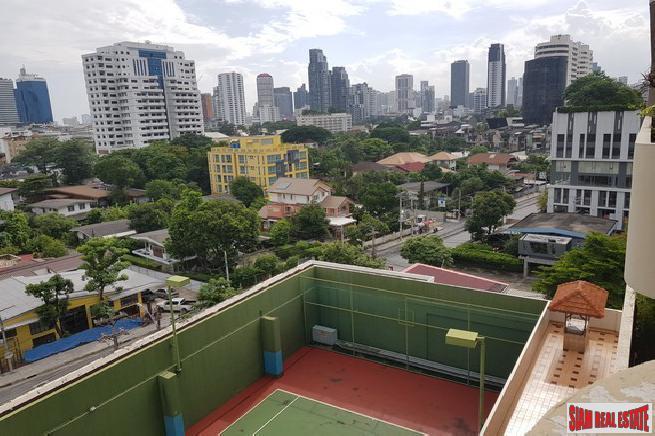 Bangkok House Ekamai 12 (Apartment)