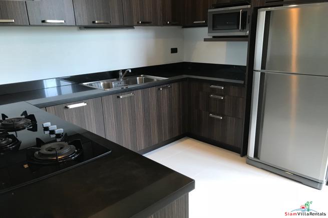 The Grand Villa | Stylish Extra Large Two Bedroom within Walking Distance to BTS Ekkamai-13