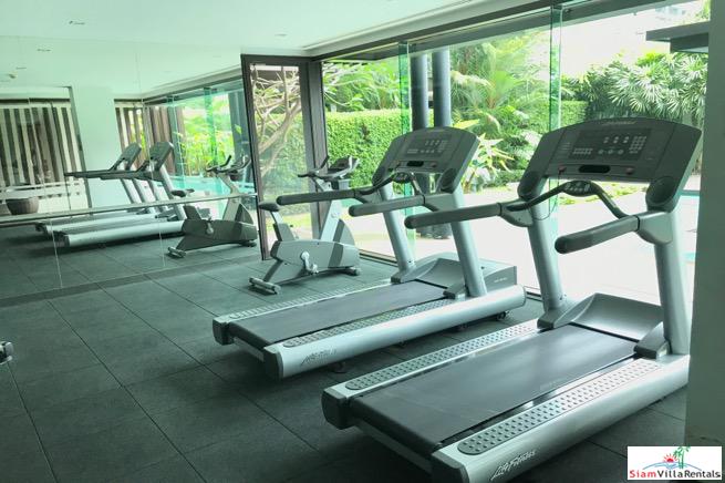 The Grand Villa | Stylish Extra Large Two Bedroom within Walking Distance to BTS Ekkamai-24