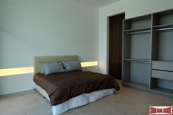 New Three Bedroom Single Storey Pool Villa in Central Rawai Location