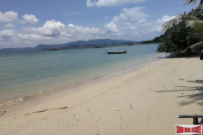 Paradise Home on Tropical Koh Naka, 10 Minute Boat Ride from Phuket