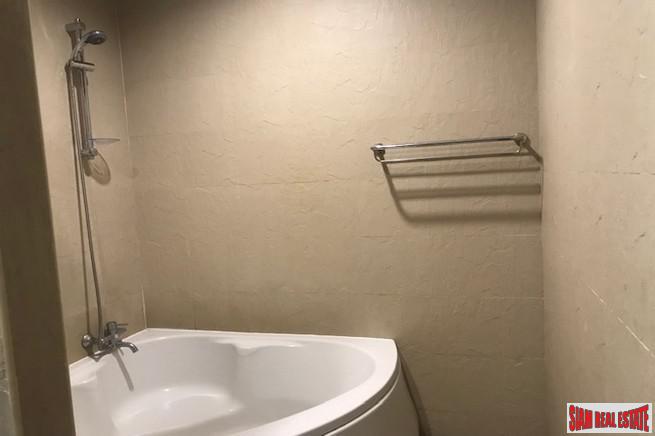 Large Two Bedroom Pool Villa in the Convenient Saiyuan Area of Rawai