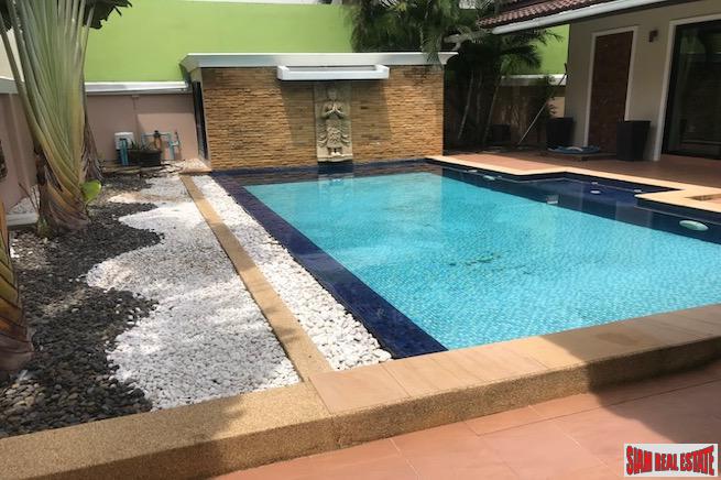 Large Two Bedroom Pool Villa in the Convenient Saiyuan Area of Rawai
