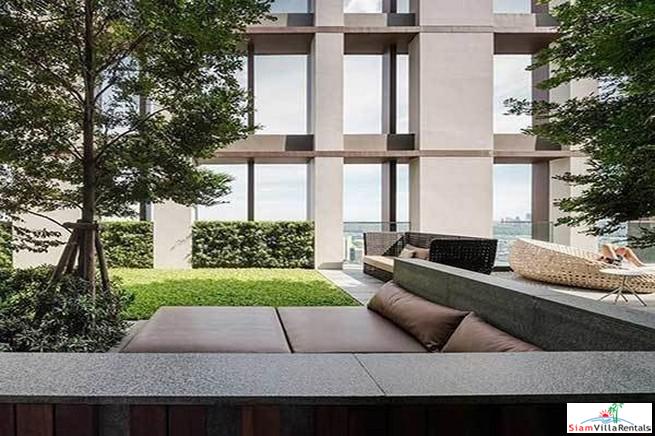 Ideo Morph 38 | Ultra Modern Two Storey Duplex with Extra High Ceilings in Thong Lo, Pet friendly