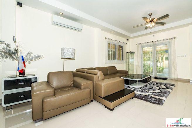 Platinum Residence | Private Three Bedroom Pool Villa for Rent in Convenient Area of Rawai