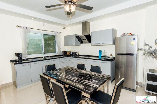 Platinum Residence | Private Three Bedroom Pool Villa for Rent in Convenient Area of Rawai