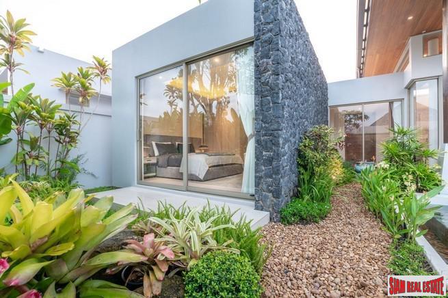 Ultra Modern Single Storey Pool Villas in New Cherng Talay Development