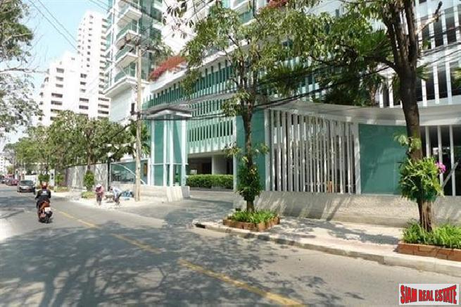 Prasanmitr Condominium