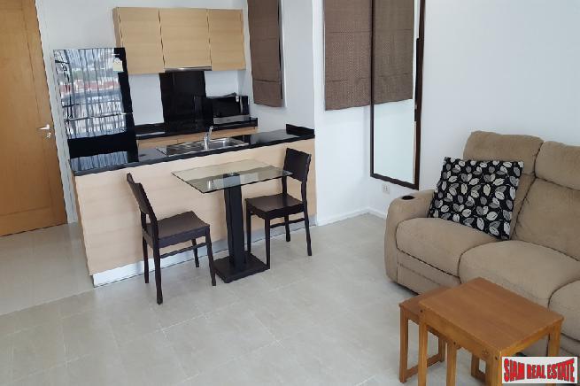 Prasanmitr Condominium